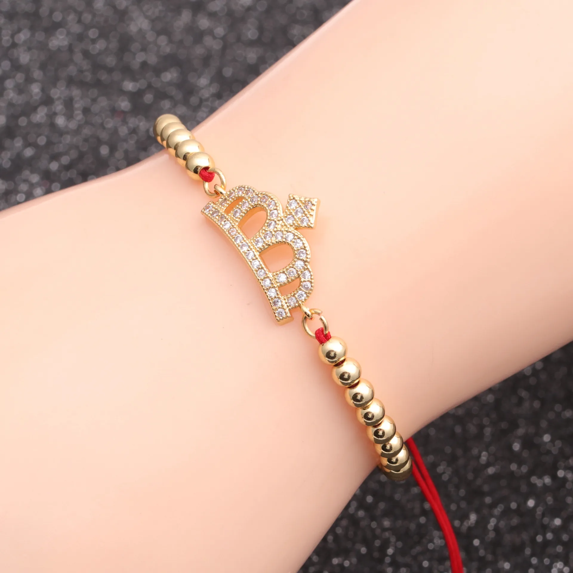 Damen Armband Kupfer Mikro Zirkon Böser Blick Krone Alphabet B Perlen Verstellbar Handgefertigt Schmuck