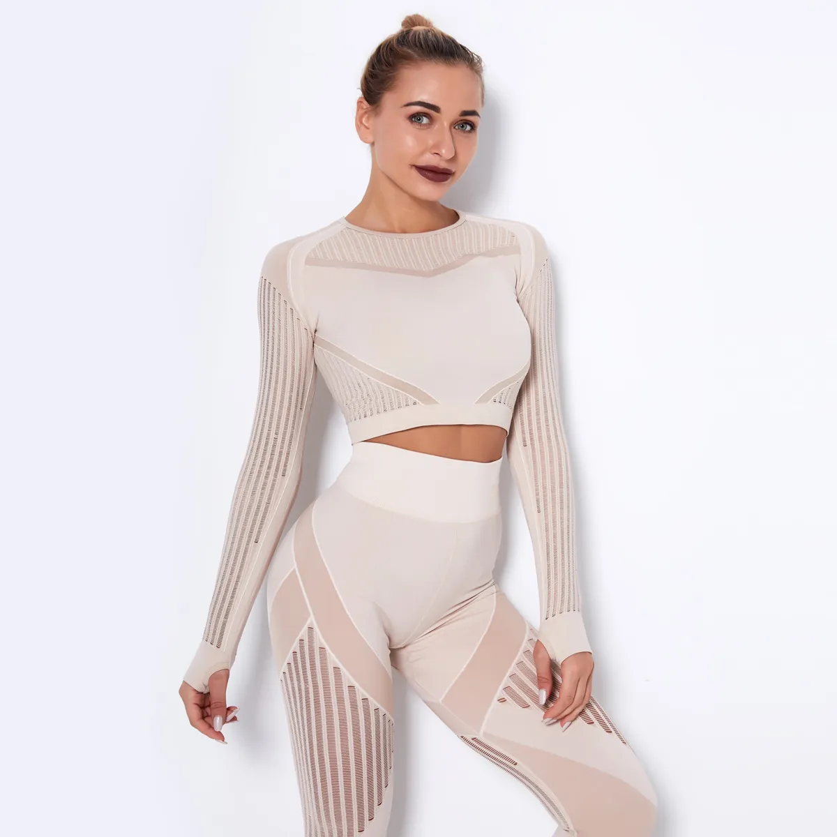 Ensemble de Yoga Sans Couture pour Femmes Haut Et Bas Crop Top à Manches Longues Leggings Moulants Taille Haute Mesh Ajouré Survêtement de Sport