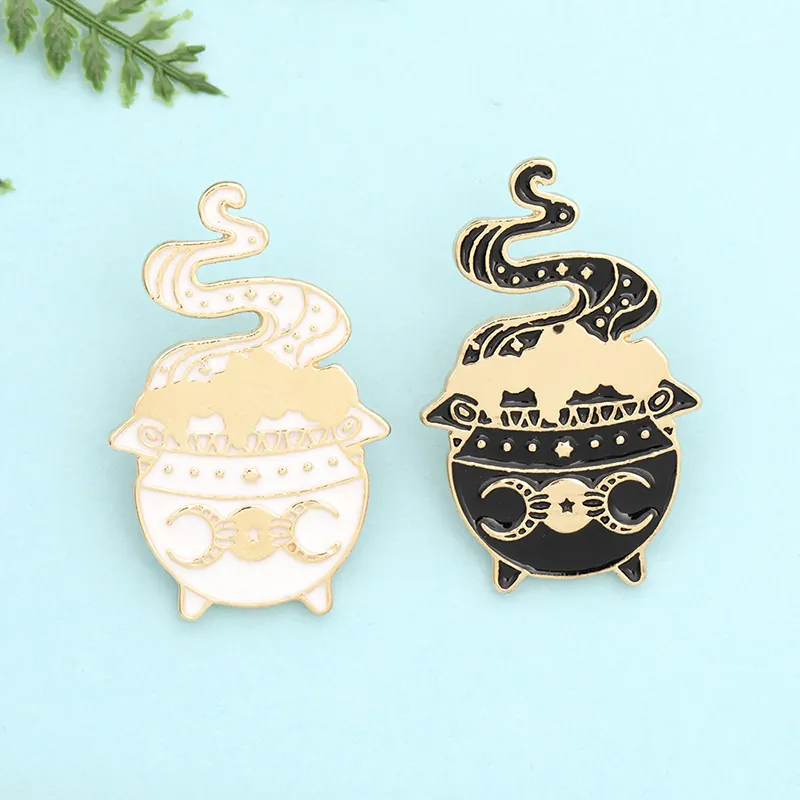Witch Cauldron Enamel Pin Brooches Alloy Mystical Triple Moon Magic Badge Gothic Wiccan Jewelry For Bags Clothing