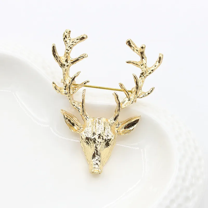 Creative Gold Alloy Reindeer Head Brooch Antler Animal Pin Jewelry Gift For Women Christmas Party Dress Accessories