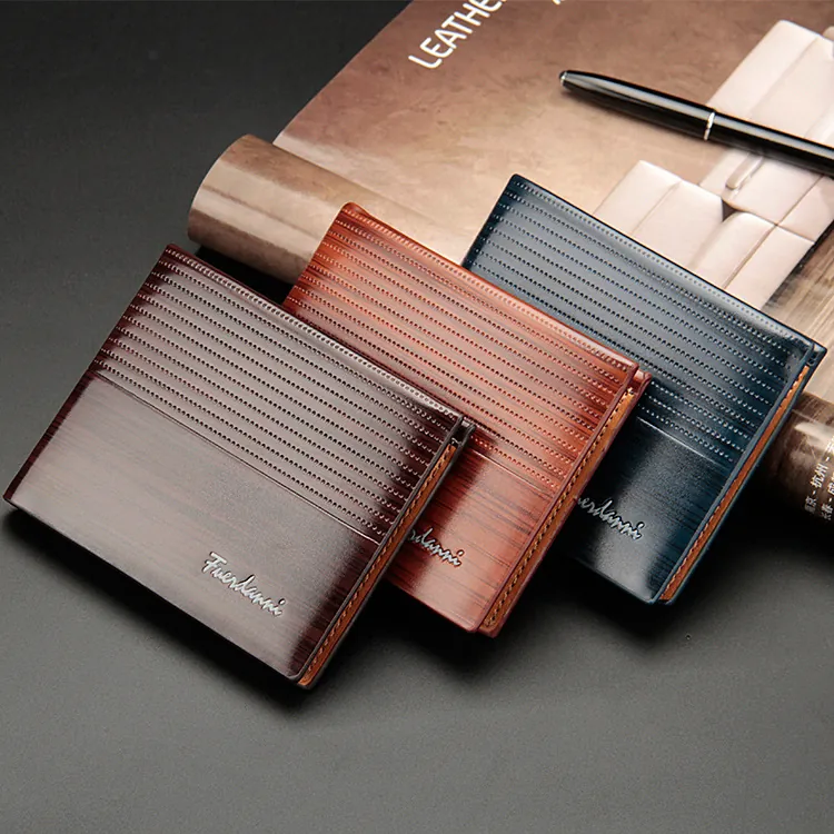 Portafoglio Uomo Corto Bifold Pelle PU Motivo Venature Legno Orizzontale Casual Business Porta Carte
