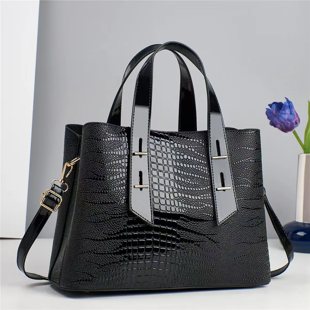 Women Handbag Crocodile Pattern Embossed PU Leather Top Handle Shoulder Crossbody Bag Elegant Golden Hardware