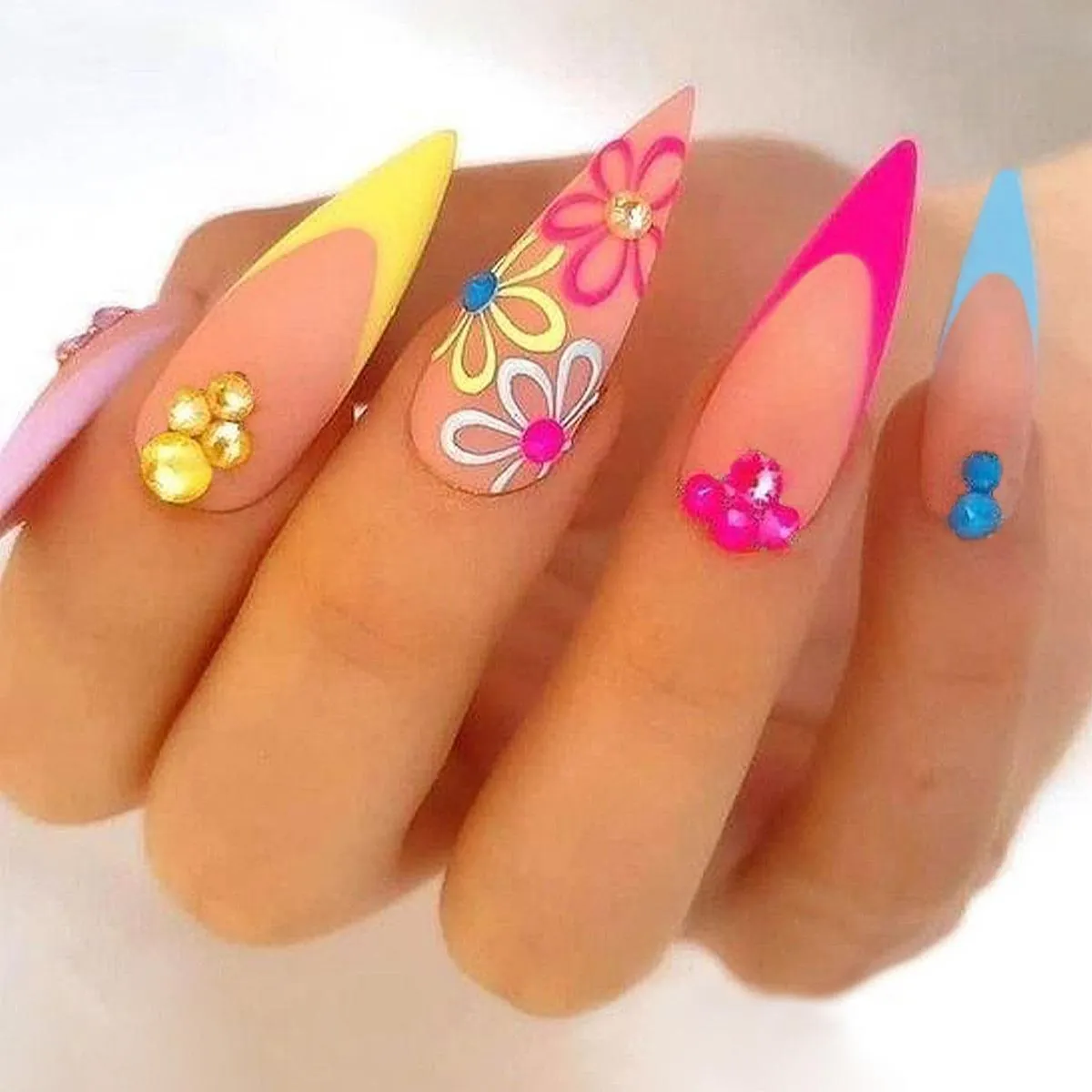 Stiletto Press On Nails Long French Rainbow Flower Hand Painted Rhinestone Artificial False Nails For Women