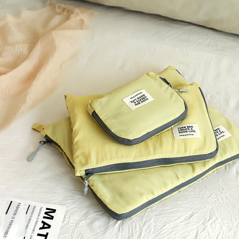 Portable Nylon Travel Storage Bags Lightweight Waterproof Luggage Organizer Pouch For Clothes Cosmetics Minimalist Style