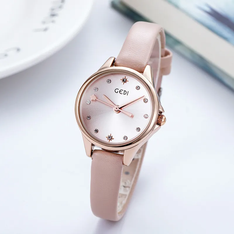 Women Quartz Watch Leather Strap Alloy Case Rhinestone Star Scale Waterproof Casual Elegant Wristwatch