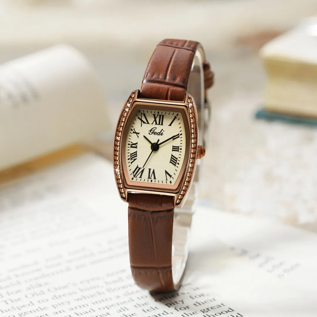 Elegant Tonneau Quartz Watch Women Alloy Case Rhinestone Vintage Roman Numerals Leather Strap Waterproof Luxury Wristwatch