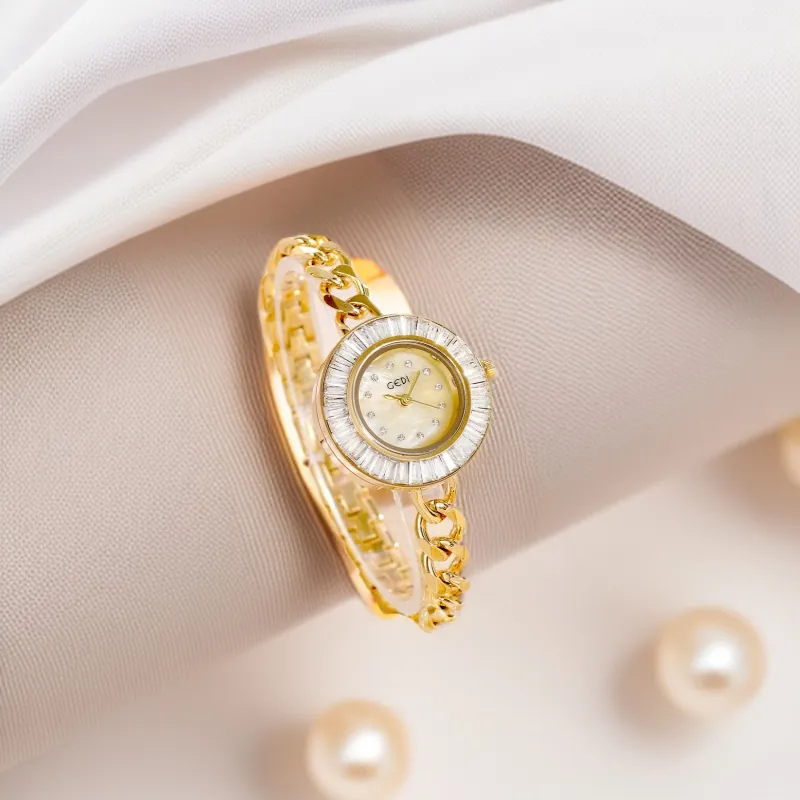 Montre Femme Quartz Luxe Or Alliage Bracelet Cadran Nacre Strass Baguette Rétro Mode Bijoux Montre Bracelet