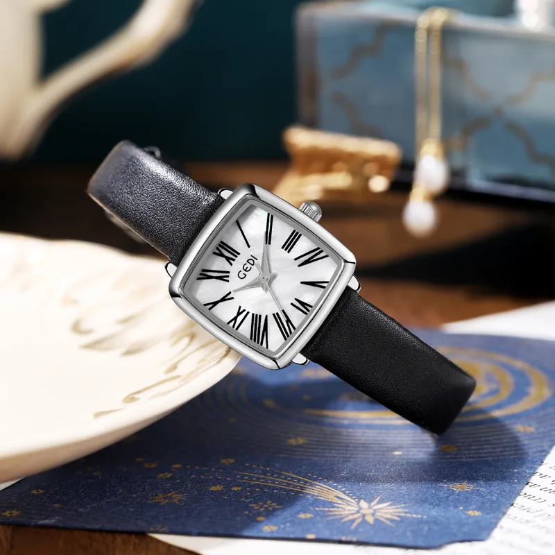 Orologio Al Quarzo Da Donna Madreperla Quadrante Quadrato Numeri Romani Cinturino In Pelle Elegante Retrò Impermeabile