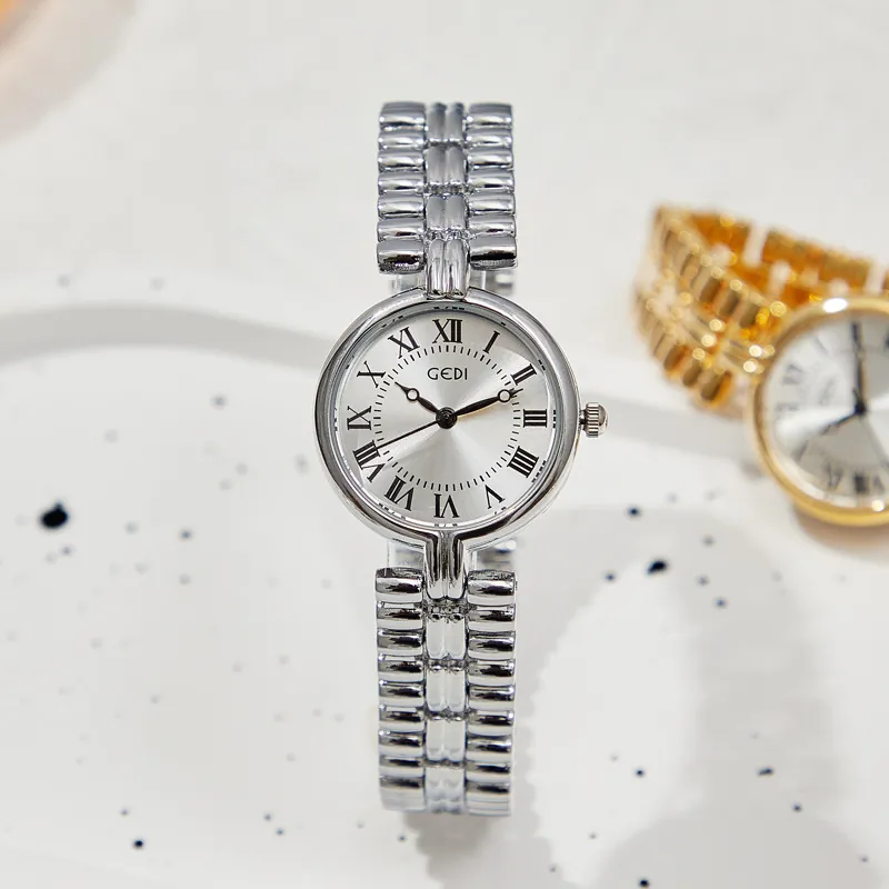 Retro Women Quartz Watch Waterproof Alloy Mineral Glass Roman Numeral Dial Vintage Elegant Jewelry Buckle Wristwatch