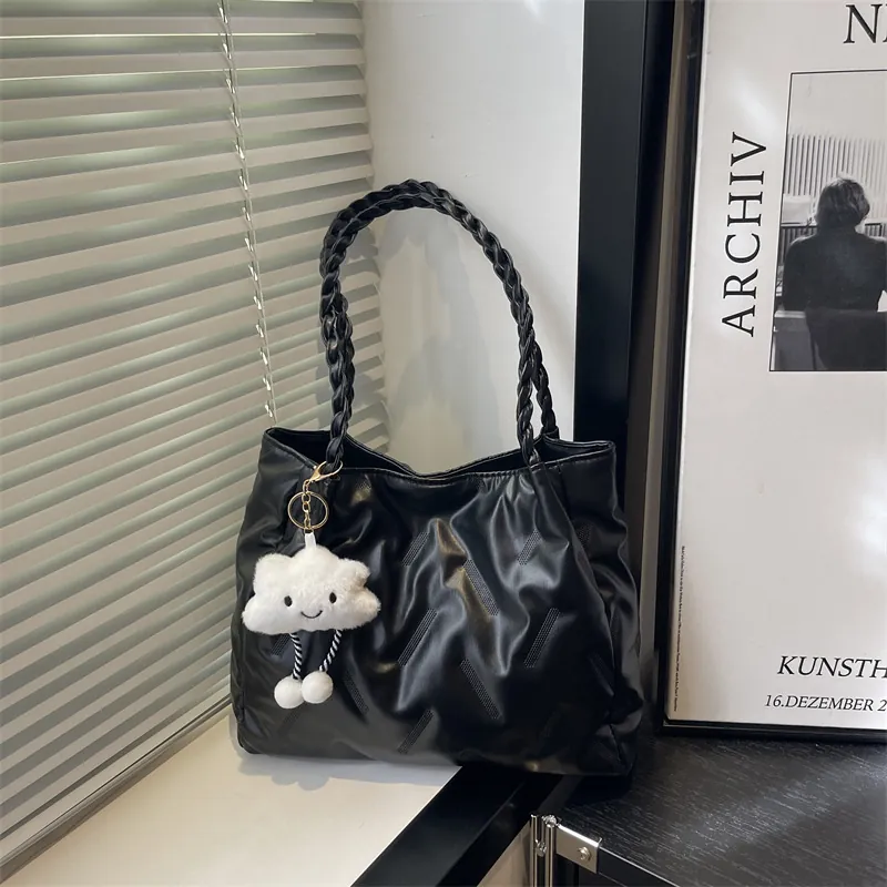 Women Large Capacity PU Leather Tote Bag With Teddy Bear Embossed Pattern Braided Handle Shoulder Bag Daily Commute