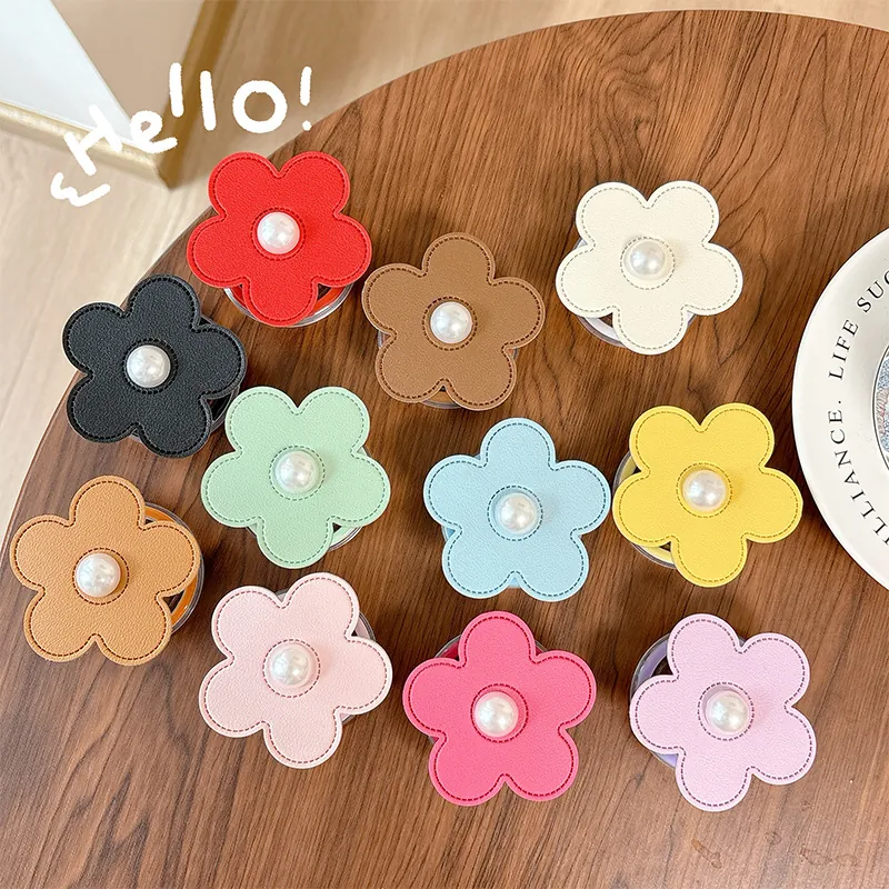 Magnetic Phone Grip Stand Flower Shape PU Leather With Imitation Artificial Pearl Retractable Foldable Finger Holder Desk Support