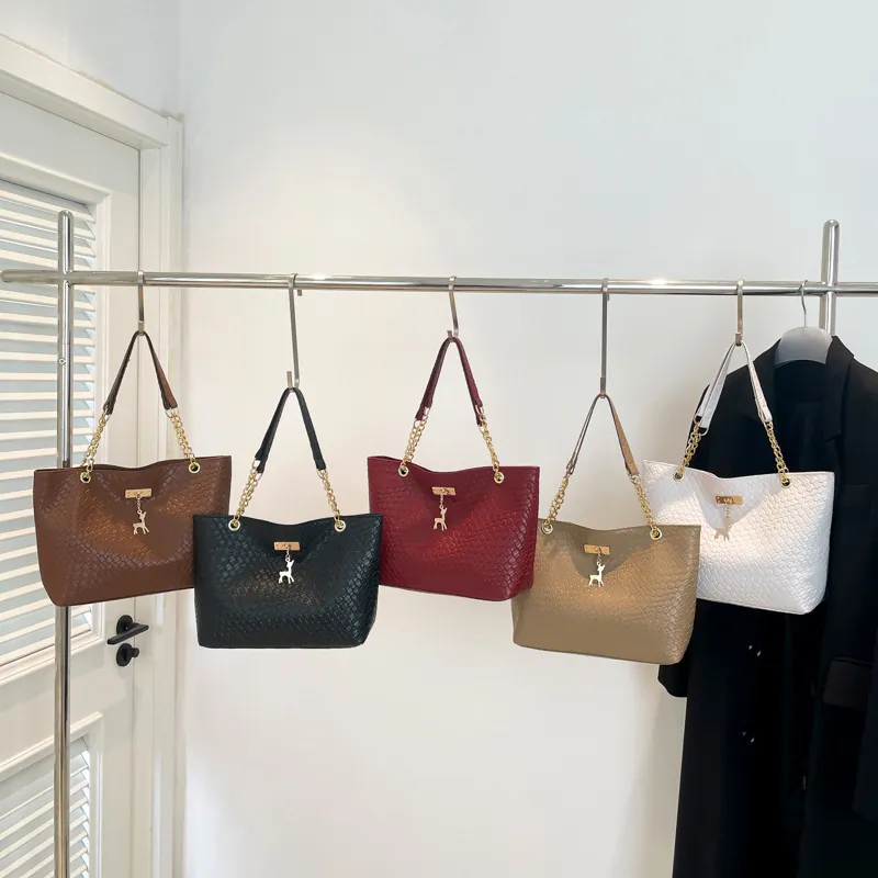 Women Woven Texture Large Capacity Tote Bag PU Leather Shoulder Handbag With Golden Chain Strap And Deer Pendant Daily
