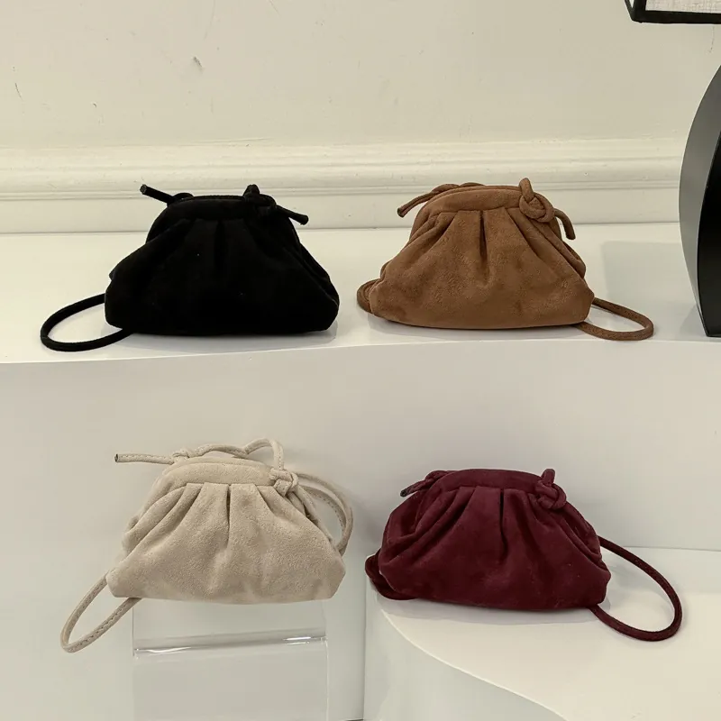 Sac Nuage Froncé Minimaliste Femmes Simili Cuir Sac Bandoulière Plissé Léger Décontracté Mode Sac Messager Quotidien