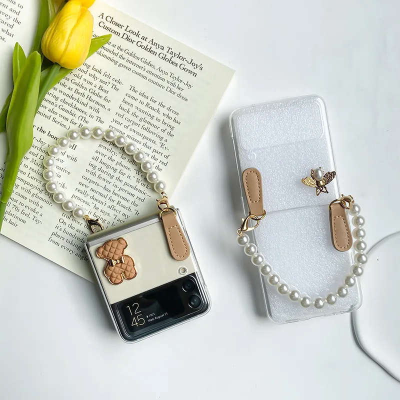 Foldable Phone Case Clear PC Shell With Faux Artificial Pearl Hand Chain 3D Bear Bee Decoration Fashion Sweet Accessory