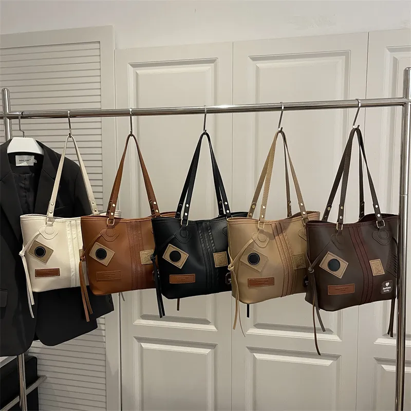 Women Vintage PU Leather Patch Tote Bag Large Capacity Casual Shoulder Bag With Contrast Stitching Commuter Underarm Bag