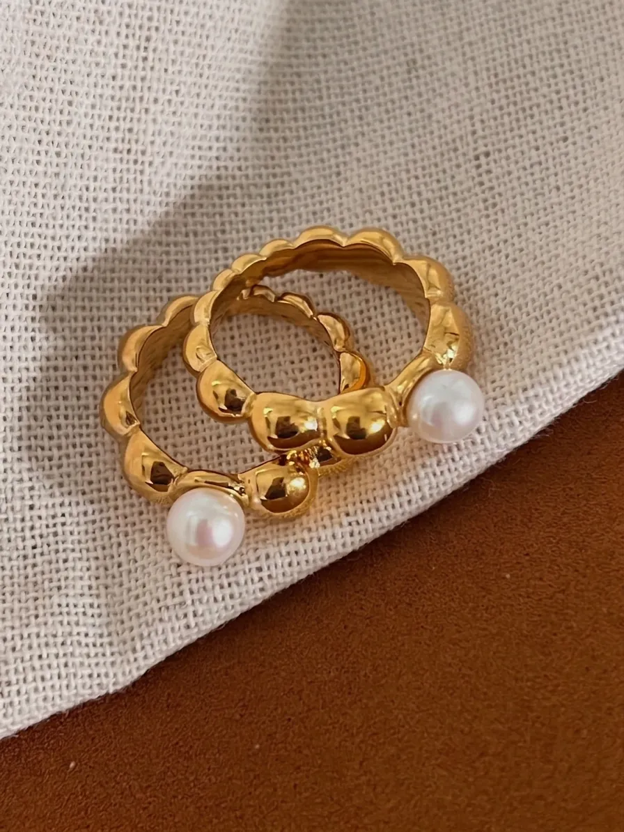 French Vintage Stainless Steel Artificial Pearl Ring Waterproof Wave Texture Minimalist Jewelry For Women Elegant