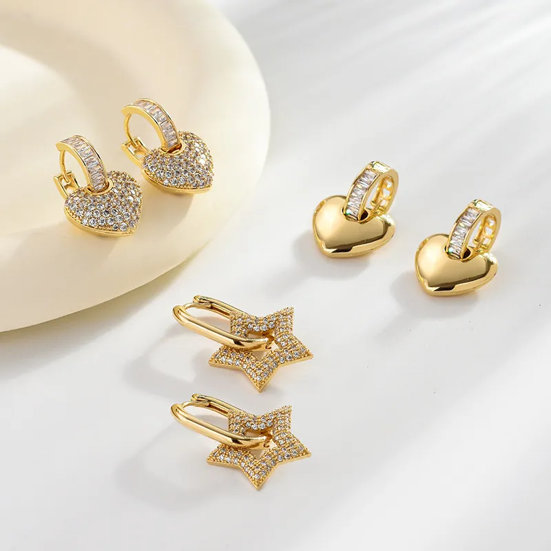 Vintage Luxury Copper Heart Star Earrings Rhinestone Pave Gold Leverback Hoop Earrings Fashion Commuter Women Jewelry