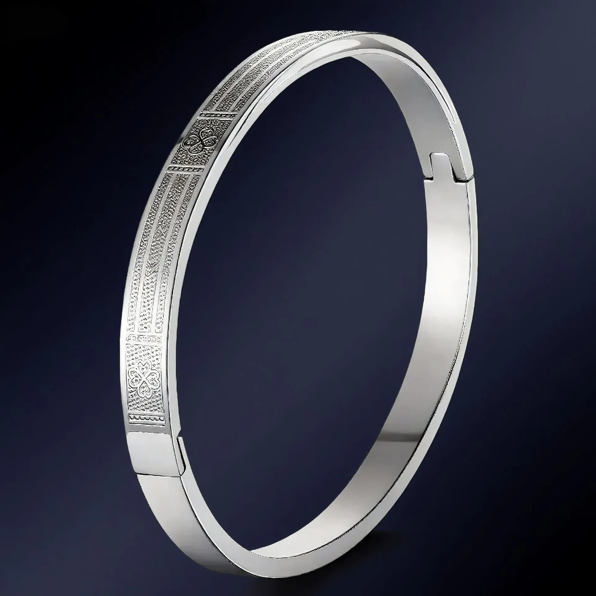 Stainless Steel Bangle Bracelet With Four Leaf Clover Heartbeat Pattern Minimalist Clasp Jewelry For Couples