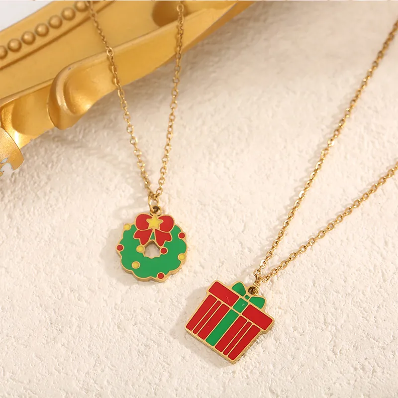 Christmas Wreath Gift Box Enamel Pendant Necklace For Women 14K Gold Plated Stainless Steel Clavicle Chain Holiday Jewelry
