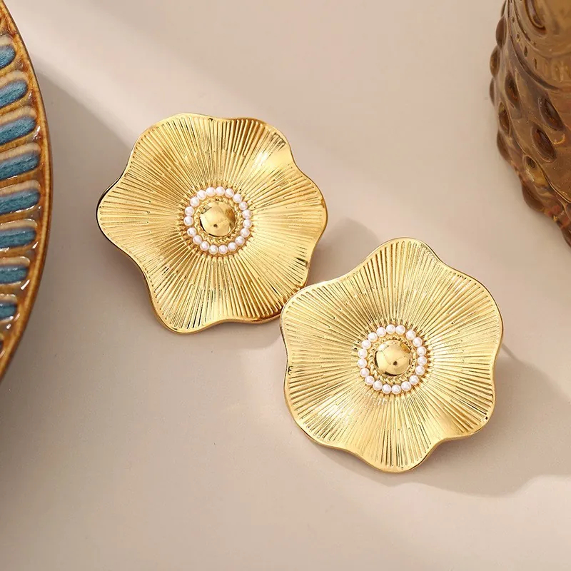 Boucles D'oreilles Fleurs En Acier Inoxydable Avec Künstliche Perles Simulées Bijoux De Mode Géométriques Coeur Coquille Vintage Français Pour Femmes