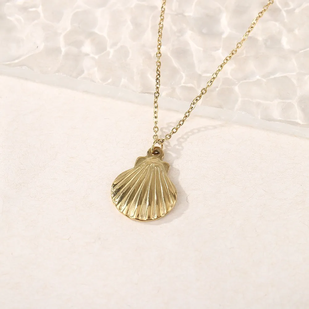 Stainless Steel Gold Plated Pendant Necklace Shell Starfish Butterfly Heart Marine Theme Waterproof Elegant Jewelry