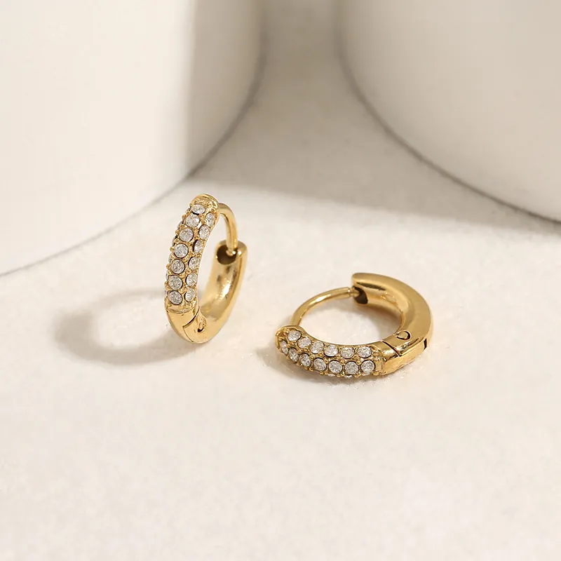 Orecchini A Cerchio Huggie In Acciaio Inossidabile Placcati Oro 18K Con Micro Pavè Di Zirconi Stile Retrò Francese Donna