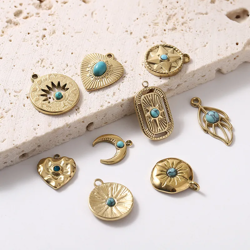 Vintage Stainless Steel Turquoise Pendant Retro Palace Style Heart Moon Inlaid Jewelry Making Accessories For Women