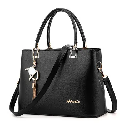 Sac À Main Femmes Cuir PU Grande Capacité Sac Bandoulière Avec Pendentif À Gland Élégant Sac À Épaule Couleur Unie