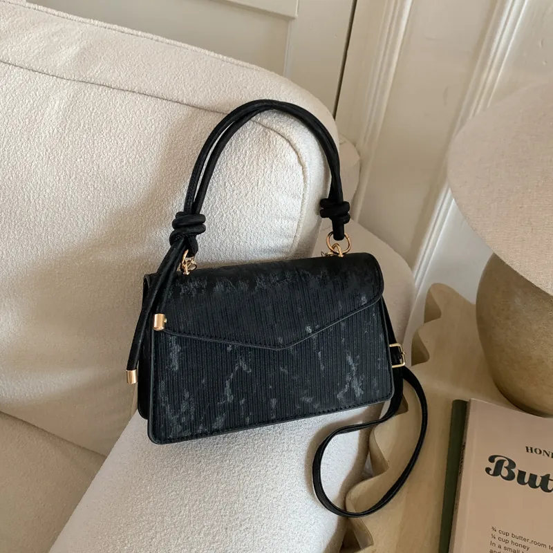 Retro Crossbody Bag For Women PU Leather Vertical Texture Knot Handle Envelope Flap Minimalist Handbag