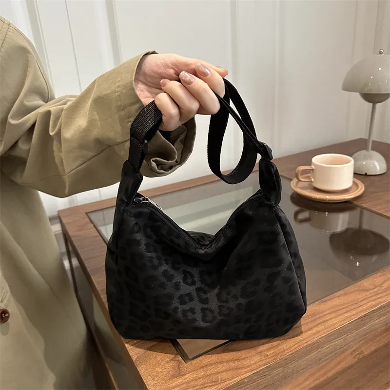 Leopard Print Hobo Bag Women Large Capacity Matte PU Leather Crossbody Shoulder Bag Adjustable Strap Retro Half Moon