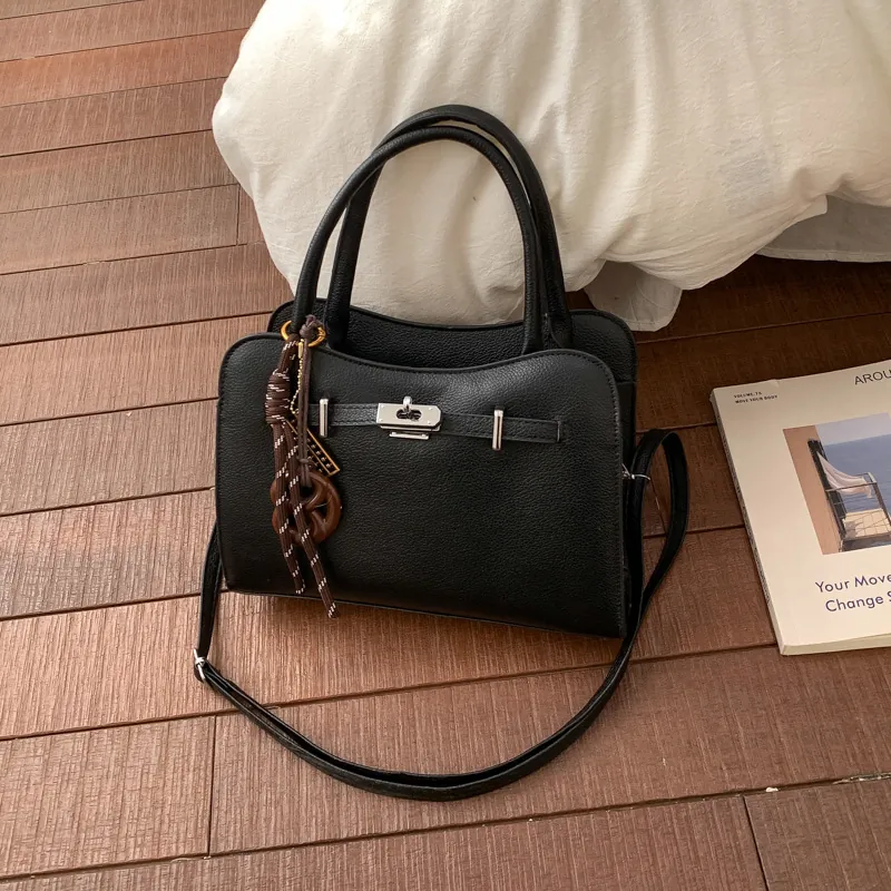 Minimalist Retro Kelly Style Handbag Women Lychee Grain PU Leather Shoulder Bag Silver Lock Adjustable Strap
