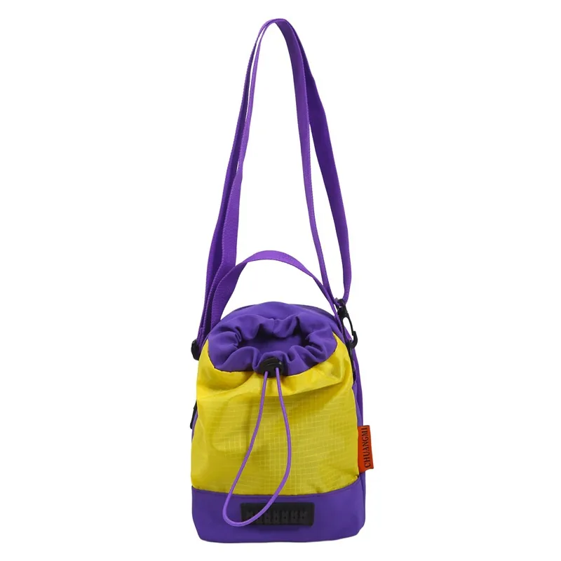 Japanese Style Workwear Contrast Color Nylon Drawstring Crossbody Bag Lightweight Outdoor Sports Messenger Bucket Bag For Unisex