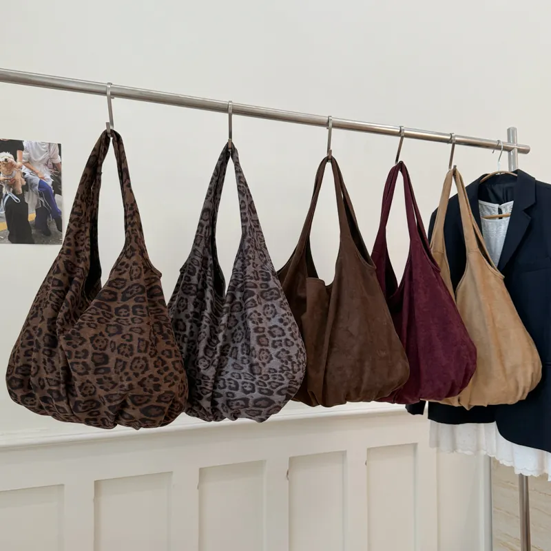 Women Large Capacity Hobo Bag Retro Suede Fabric Shoulder Tote Casual Commute Solid Color Leopard Print