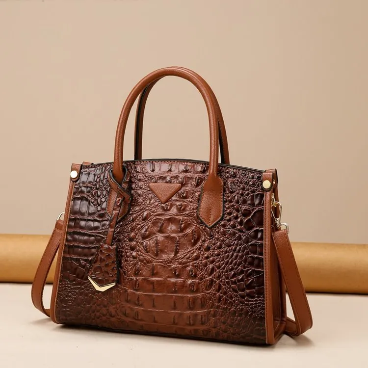 Women Crocodile Pattern Handbag PU Leather Tote With Adjustable Strap Triangular Plaque Vintage Casual Chic Ladies Crossbody