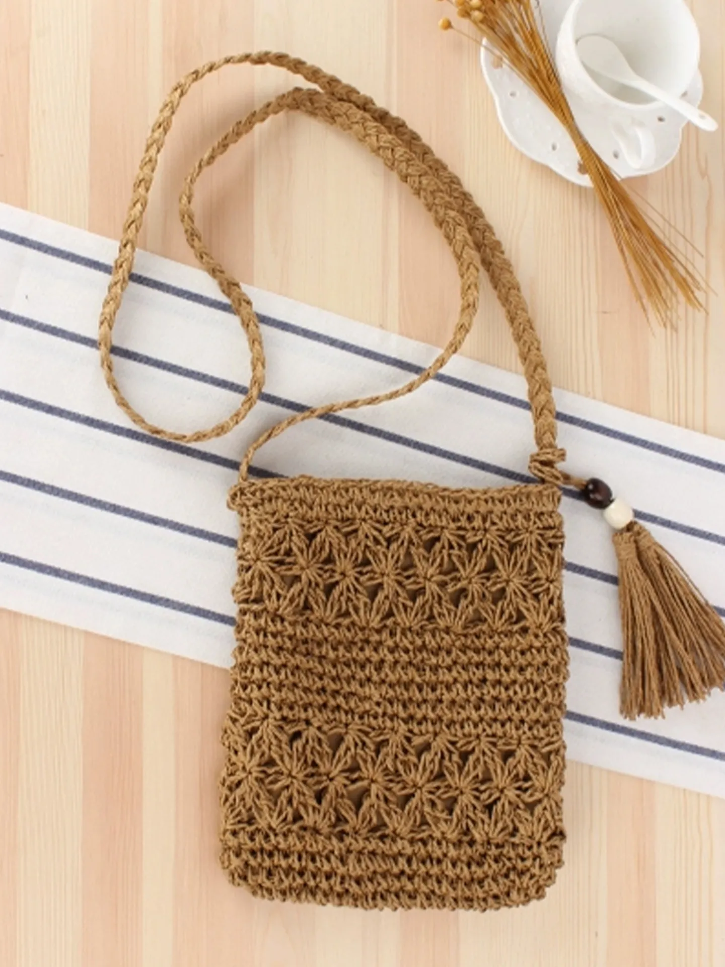 Women Handmade Woven Crossbody Bag Paper Rope Hollow Out Tassel Wood Bead Summer Beach Vacation Zipper Small Purse