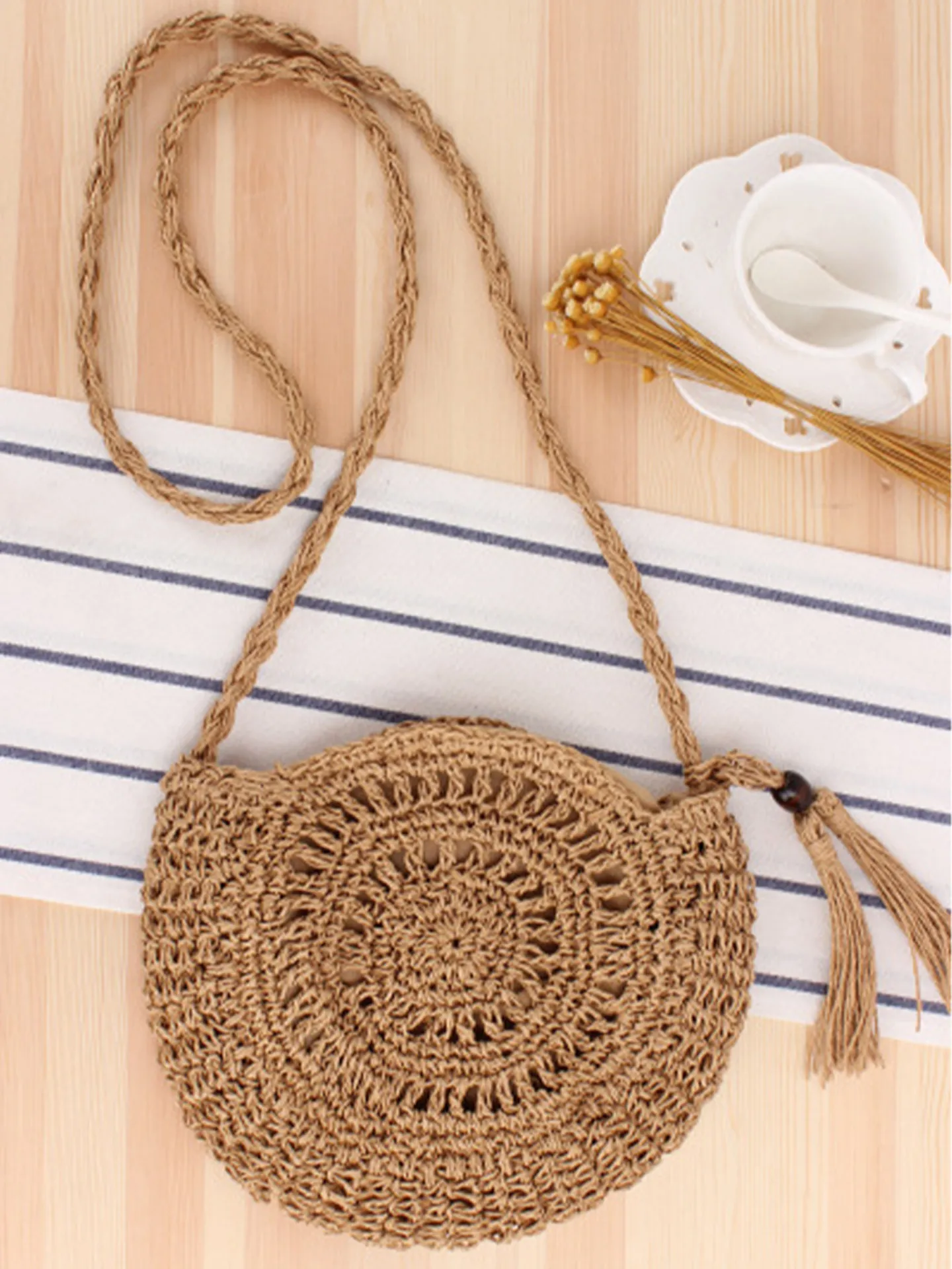 Women Round Woven Crossbody Bag Handmade Crochet Paper Rope Tassel Bow Decor Summer Beach Holiday Leisure Purse
