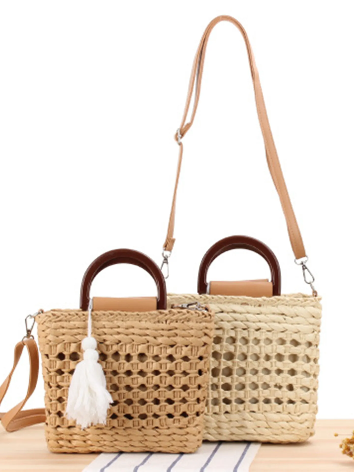 Woven Shoulder Handbag Paper Rope Tassel Vacation Beach Crossbody Bag With Resin Handles Casual Tote For Women