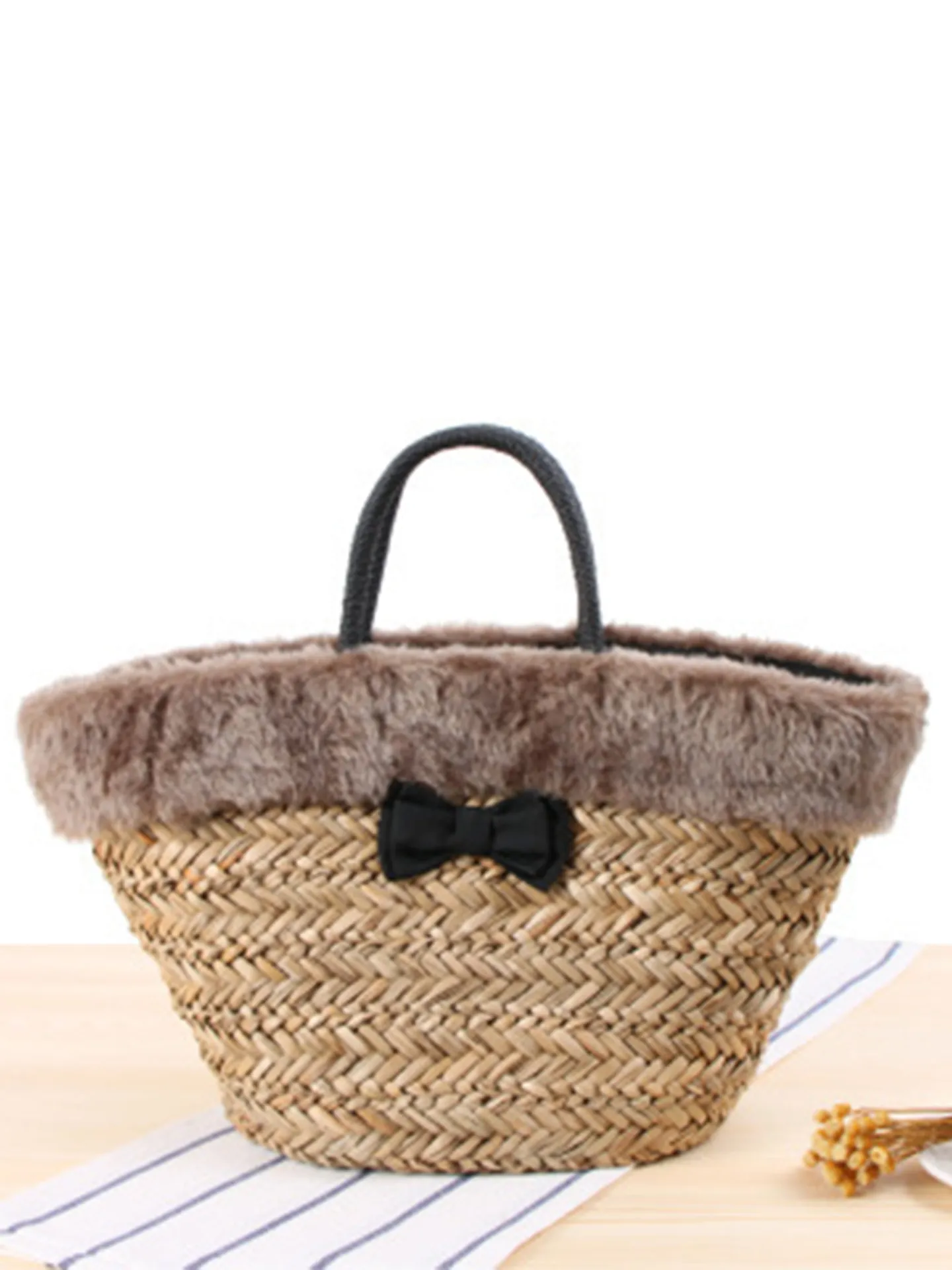 Straw Handbag With Faux Fur Trim And Bow Decor Holiday Beach Woven Tote Bag With Rope Handles Casual Forest Style