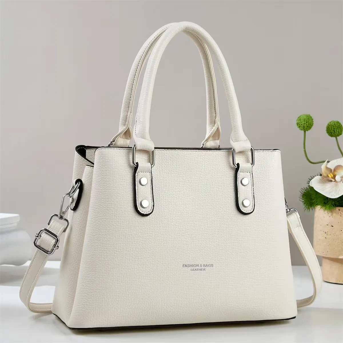 Large Capacity Handbag PU Leather Lychee Pattern Vintage Commuting Shoulder Bag For Women With Detachable Strap