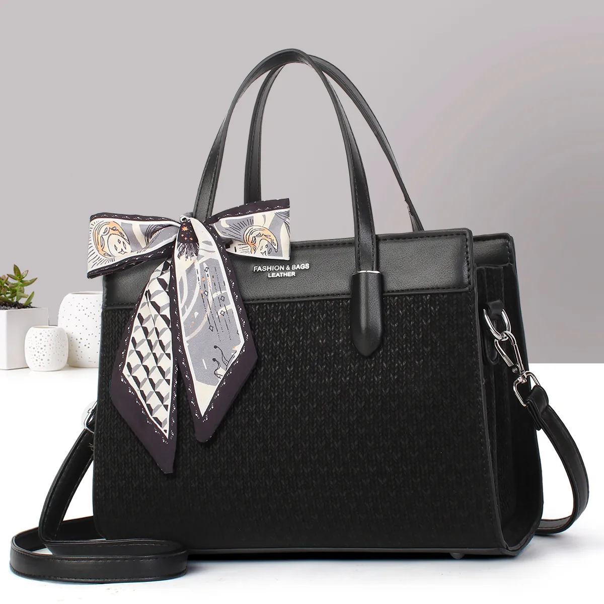 Sac à Main pour Femme en Cuir PU Mode Élégant Foulard en Soie Décor Grand Sac Fourre-tout Sac à Bandoulière Décontracté Pour les Déplacements Quotidiens