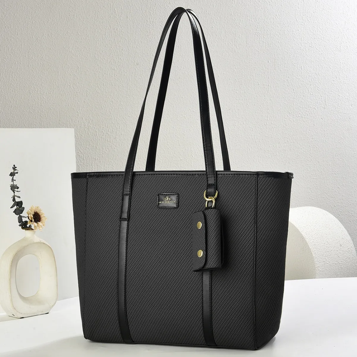 Women's Braided PU Leather Tote Bag Large Capacity Shoulder Bag With Small Pouch Elegant Casual Commuting Handbag