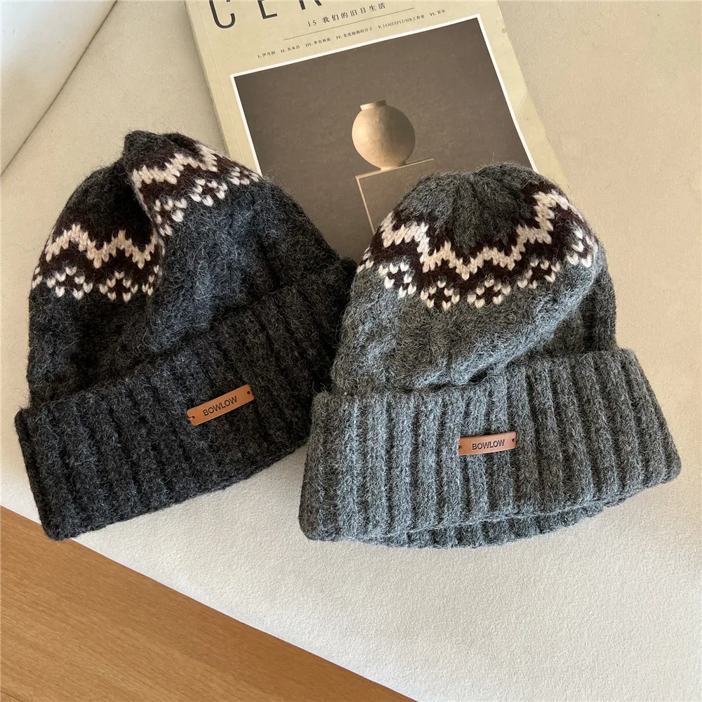 Winter Beanie Hat For Women Thick Warm Knitted Wool Blend Jacquard Fair Isle Pattern Leather Patch Outdoor Cuffed Cap