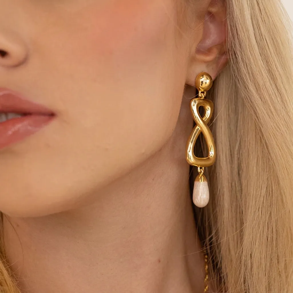 Élégantes Boucles D'oreilles Pendantes Infini En Acier Inoxydable Doré Avec Pendentif Künstliche Perle En Forme De Larme Pour Femmes