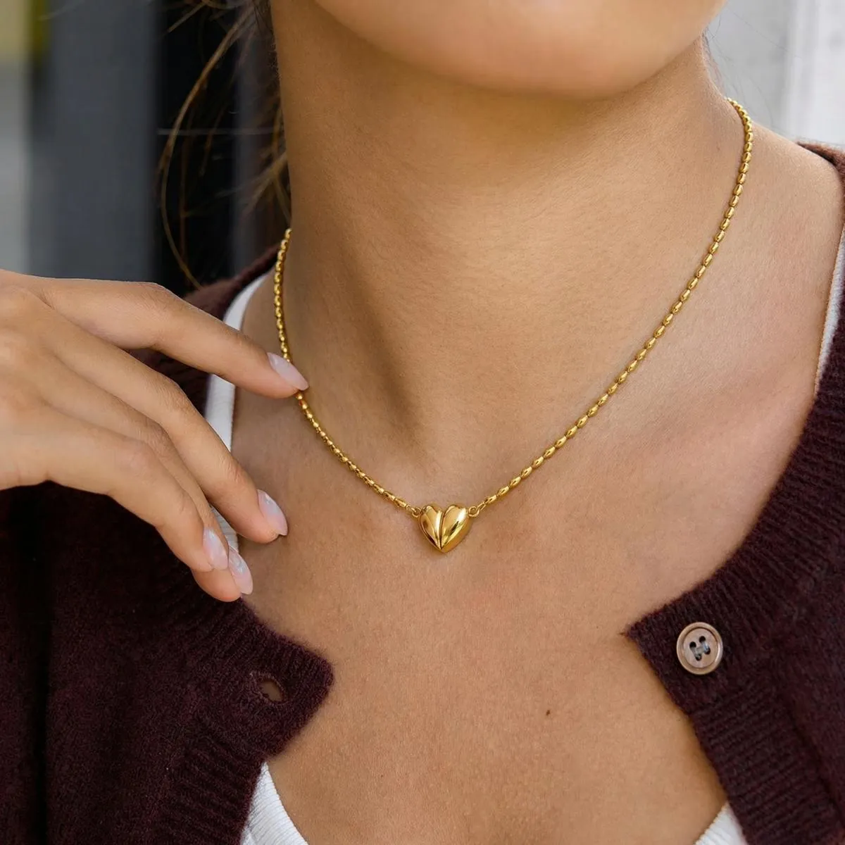 Collier Pendentif Cœur Magnétique Acier Inoxydable Plaqué Or 18K Chaîne À Billes Bijoux Élégants Cadeau Pour Femmes