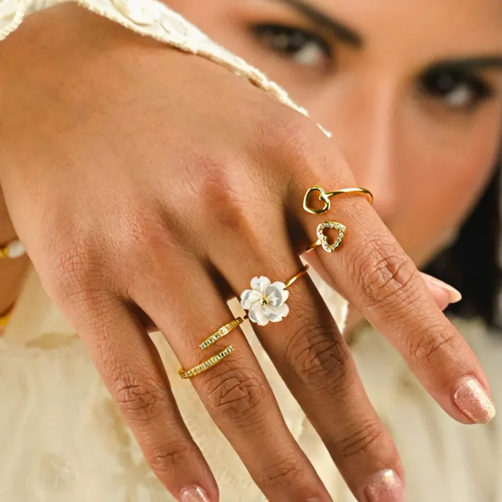 Flower Ring Stainless Steel Shell Mother Of Artificial Pearl Open Adjustable Waterproof Hypoallergenic Retro Fashion For Women