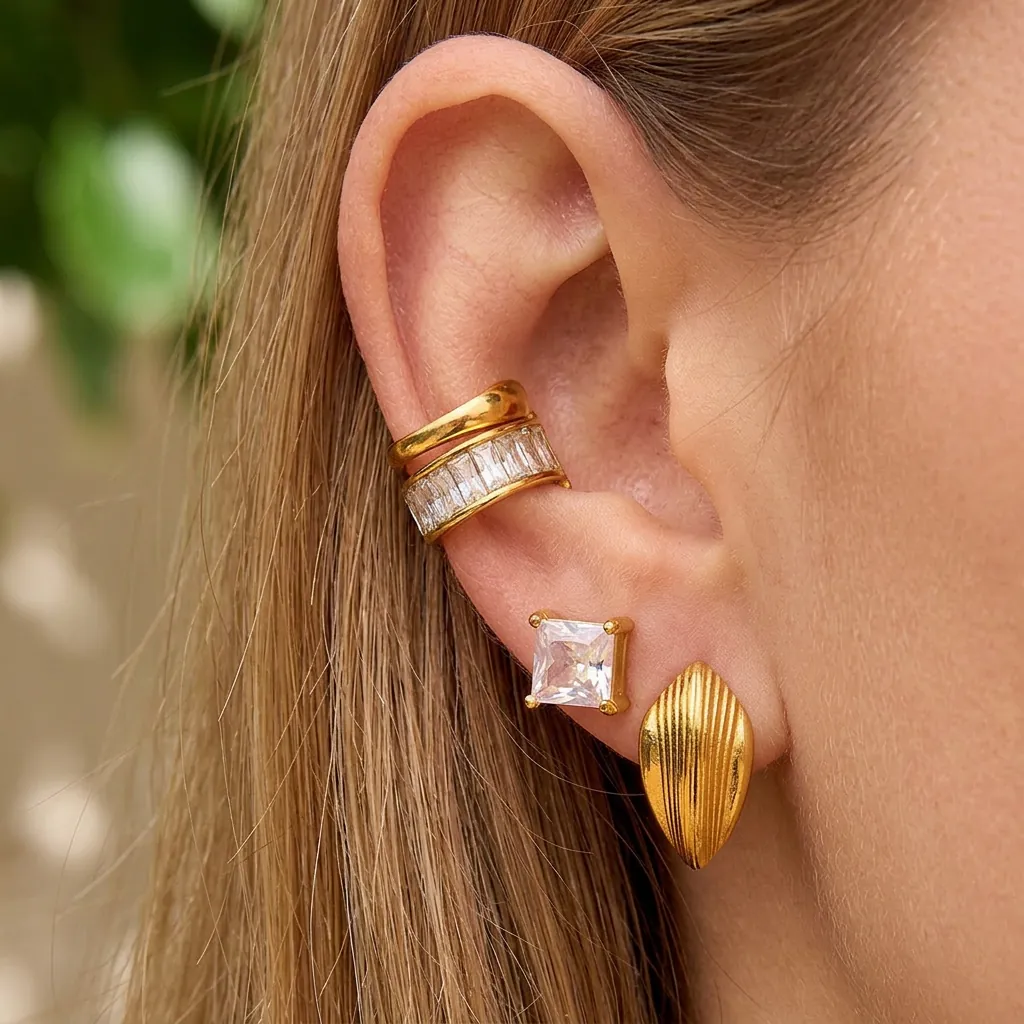 Orecchini A Cerchio E A Lobo In Acciaio Inossidabile Con Zirconi Placcati Oro Gioielli Geometrici Per Donna