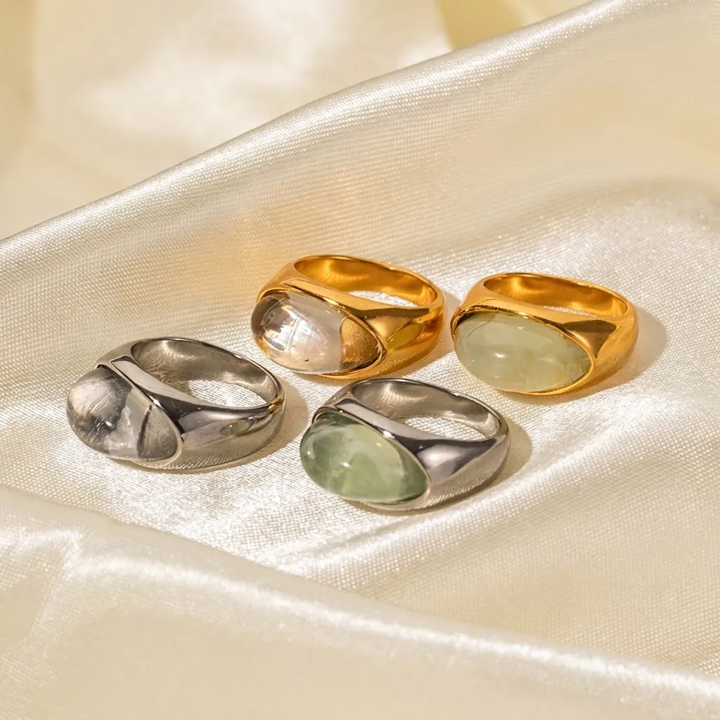 Anello in Acciaio Inossidabile Placcato Oro 18K Vintage per Donna Spesso Ovale Pietra in Resina Trasparente Verde Gioielli