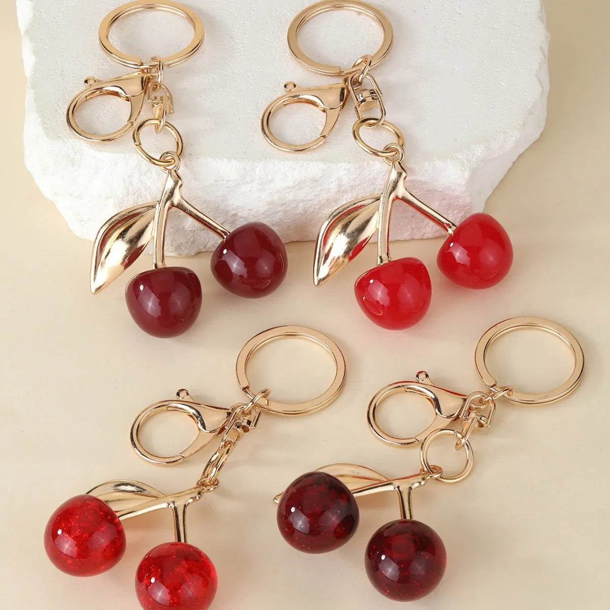 Cute Realistic Cherry Shaped Keychain Resin Alloy Fruit Pendant Gold Lobster Clasp Bag Hanging Ornament Fashion Women Gift
