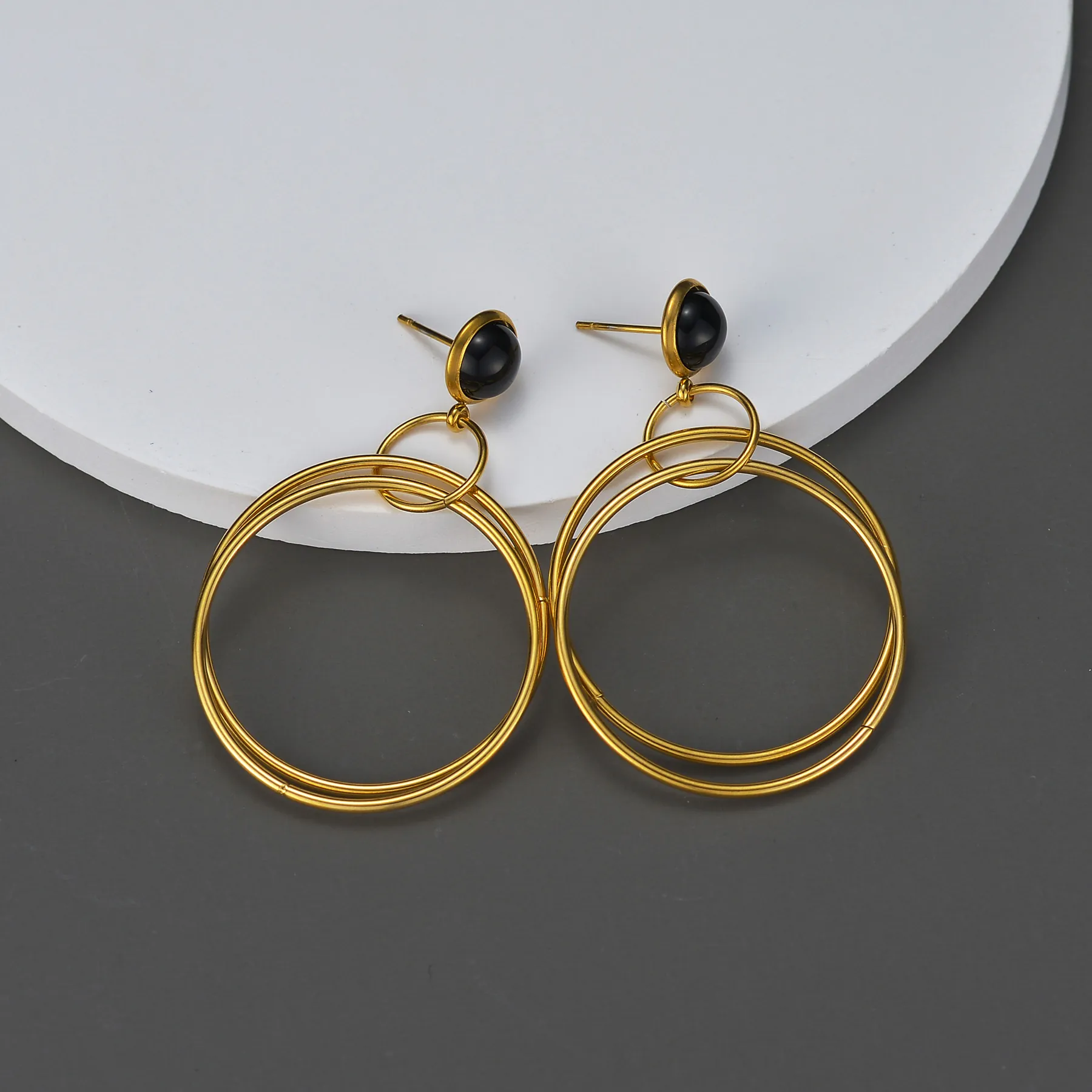 Stainless Steel Geometric Hoop Earrings Gold Plated Interlocking Rings Dangle Drop Black Bead Modern Elegant