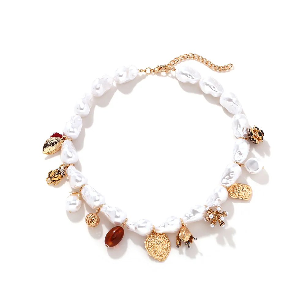 Collier À Pendentif Künstliche Perle Baroque Alliage Cœur Fleur Abeille Charmes Style Bohème Vintage Bijoux Pour Femmes